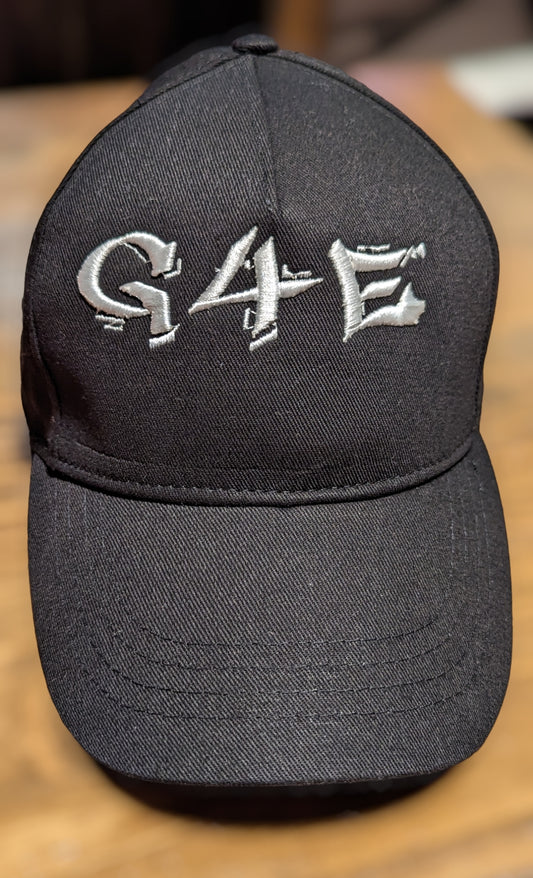 G4E BLACK CAP - Finished with the WHITE G4E logo - embroidery.